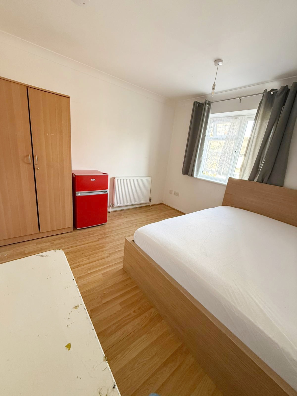 Spacious Double Room in Stratford 